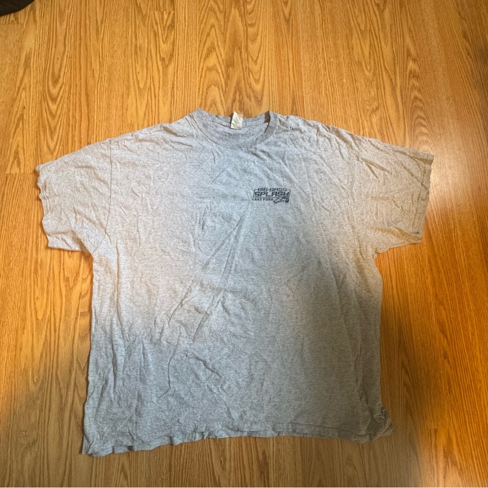 Men’s Fishing Big Splash Gray Short Sleeve Tee 2XL